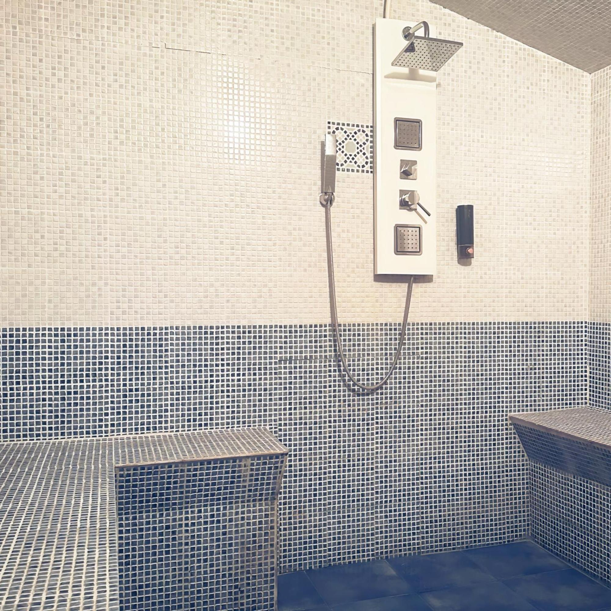 Forumguesthouse Center Parking パルマ エクステリア 写真